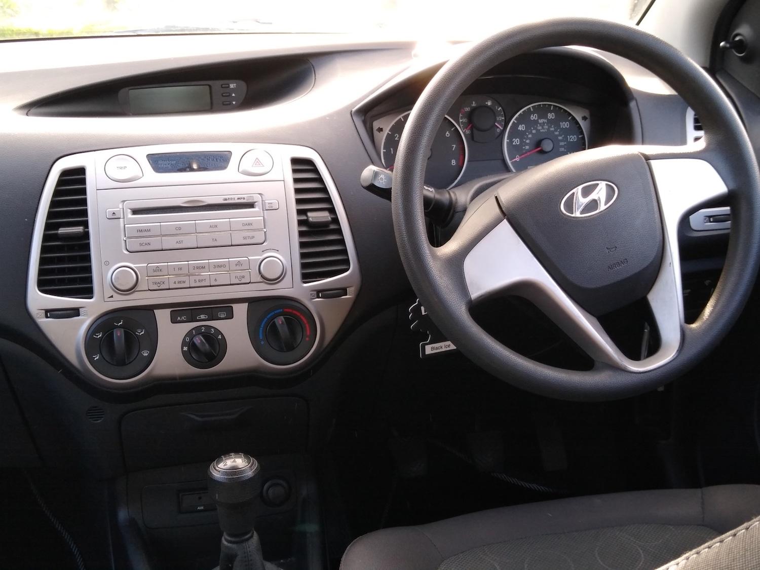 Used Hyundai i20 2009 for sale - 77703237: Photo 27