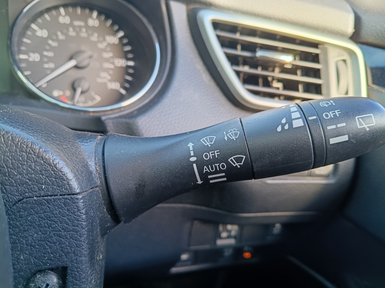 Used Nissan Qashqai 2015 for sale - 77353990: Photo 39