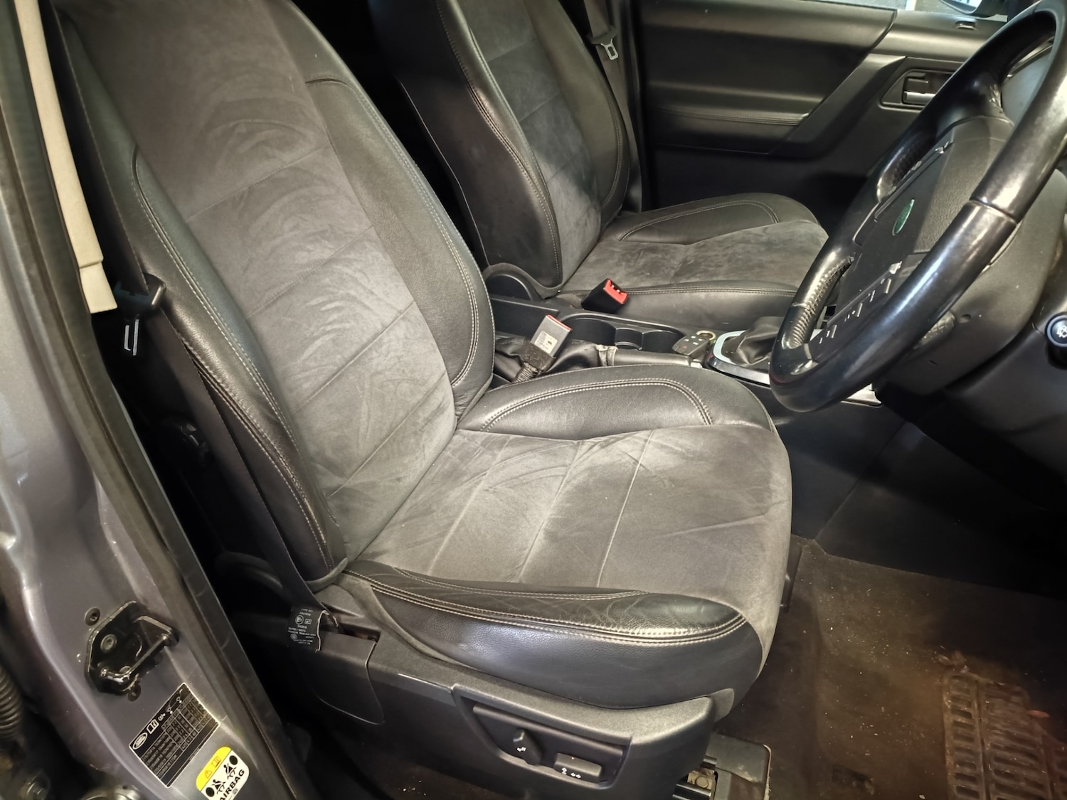 Used Land Rover Freelander 2011 for sale - 76946143: Photo 17