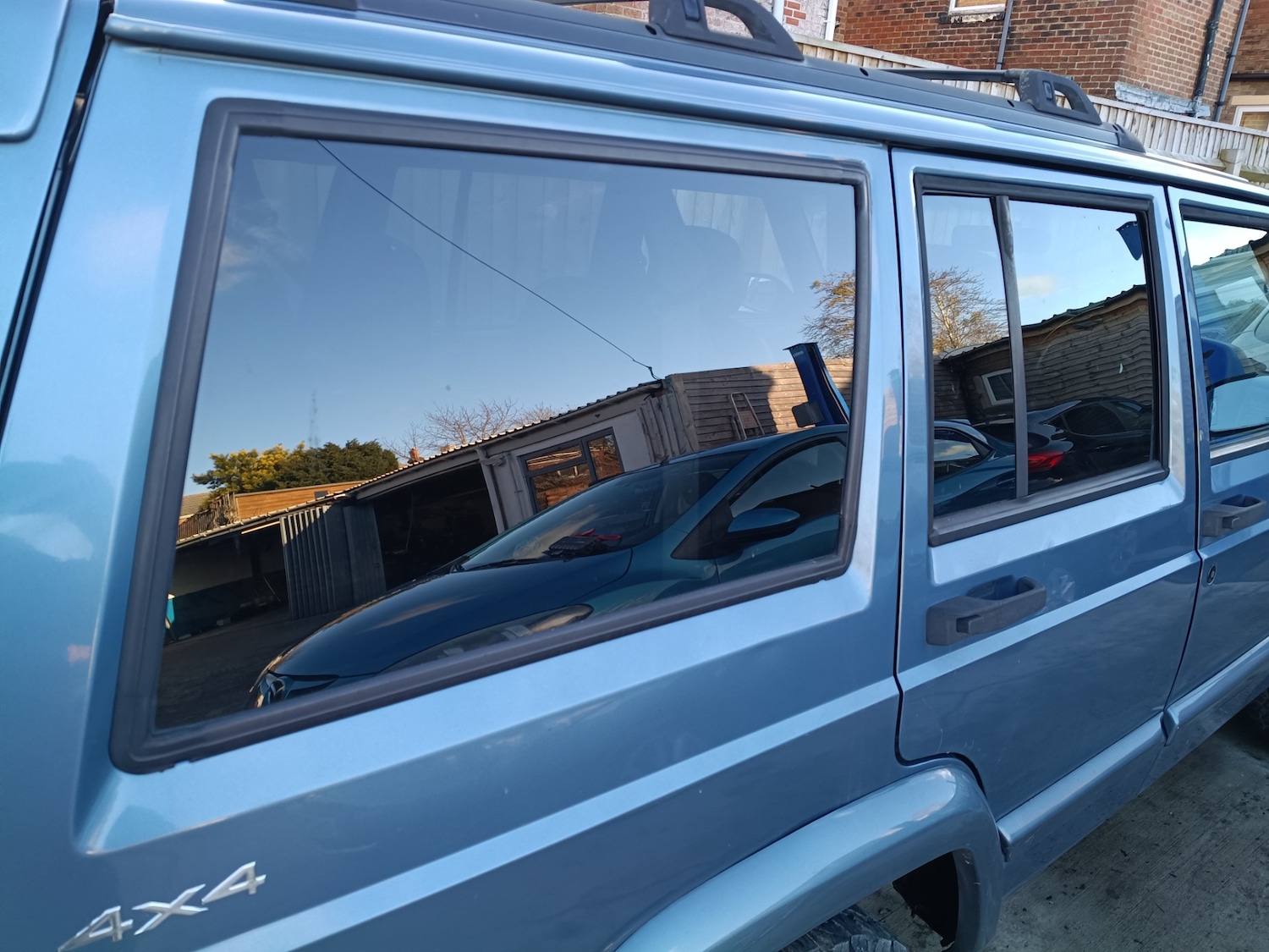 Used Jeep Cherokee 1999 for sale - 77437735: Photo 10