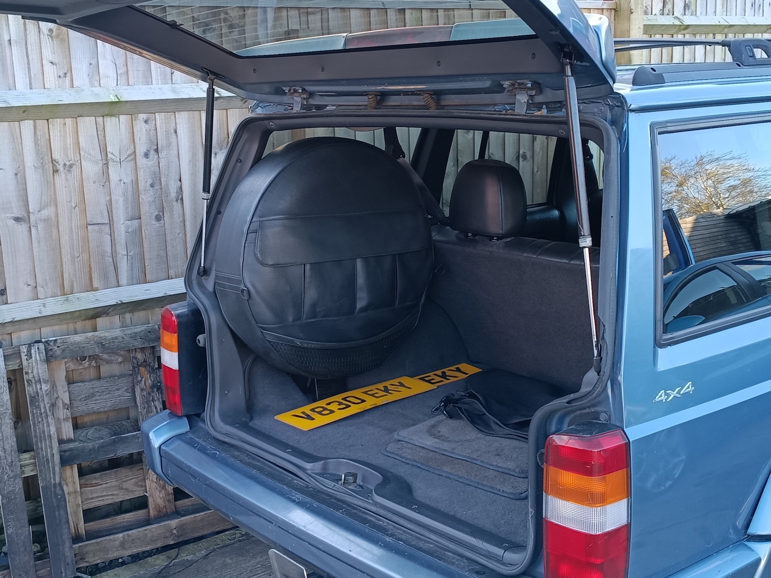 Used Jeep Cherokee 1999 for sale - 77437735: Photo 49