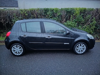Used Renault Clio 2010 for sale - 77166033: Photo