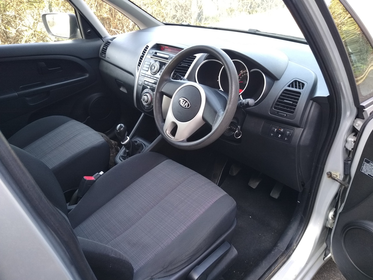 Used Kia Venga 2010 for sale - 77763751: Photo 20