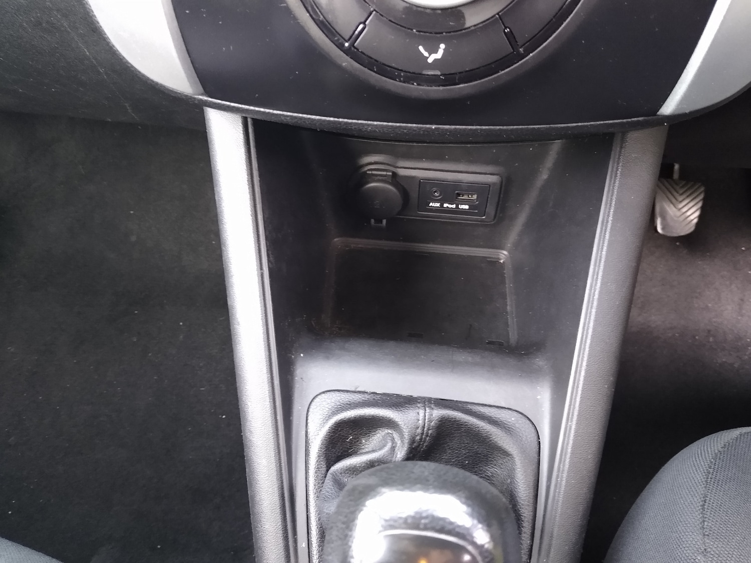 Used Kia Venga 2010 for sale - 77763751: Photo 30