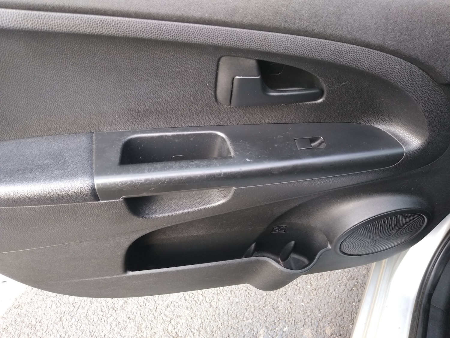 Used Kia Venga 2010 for sale - 77763751: Photo 32