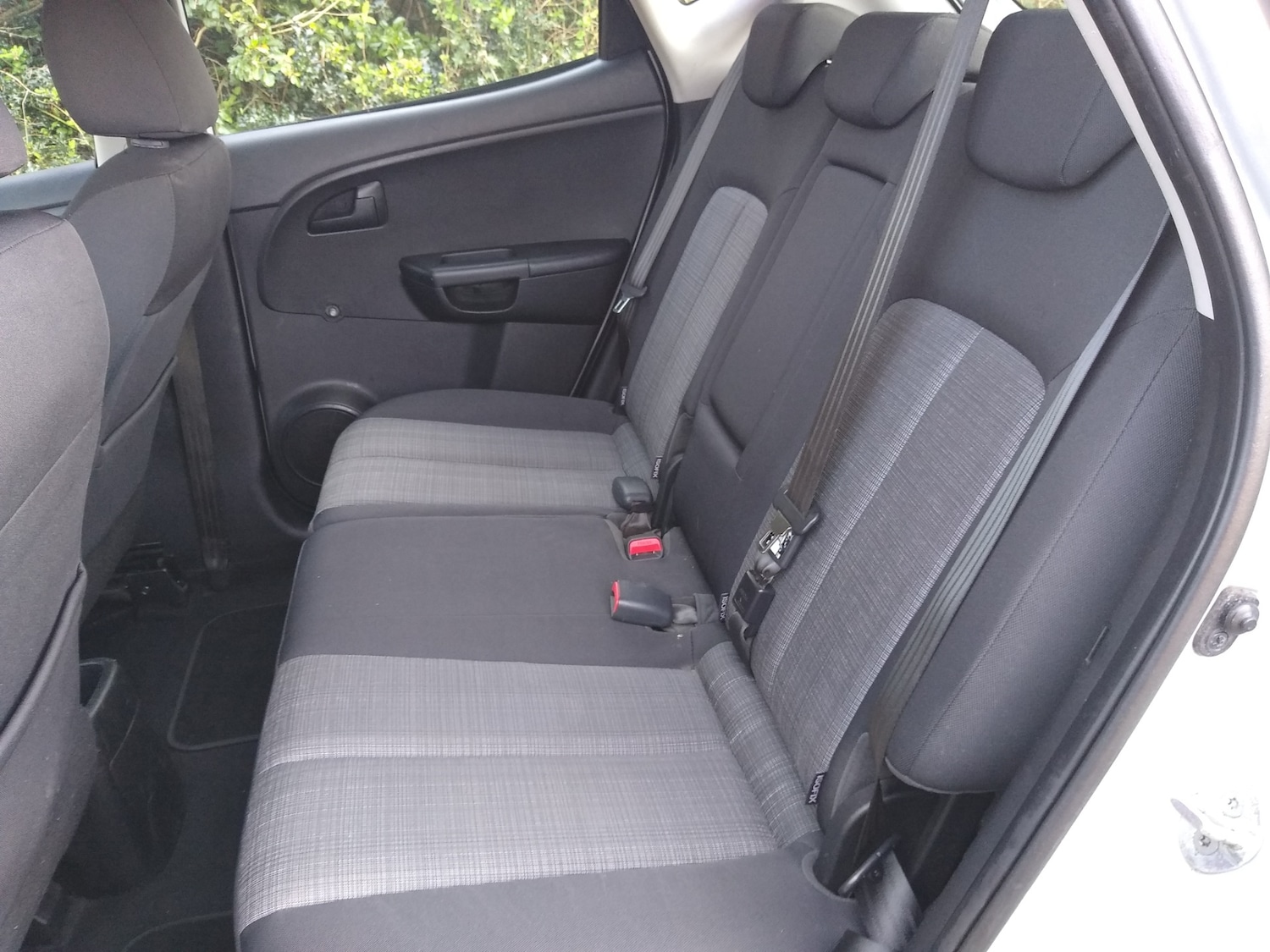 Used Kia Venga 2010 for sale - 77763751: Photo 37