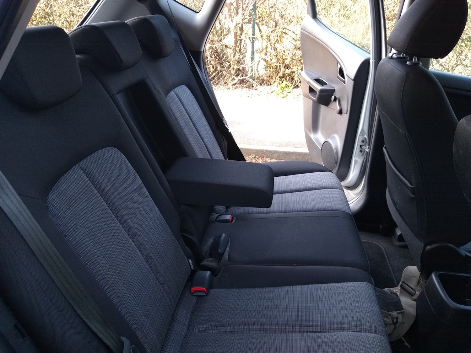 Used Kia Venga 2010 for sale - 77763751: Photo 42