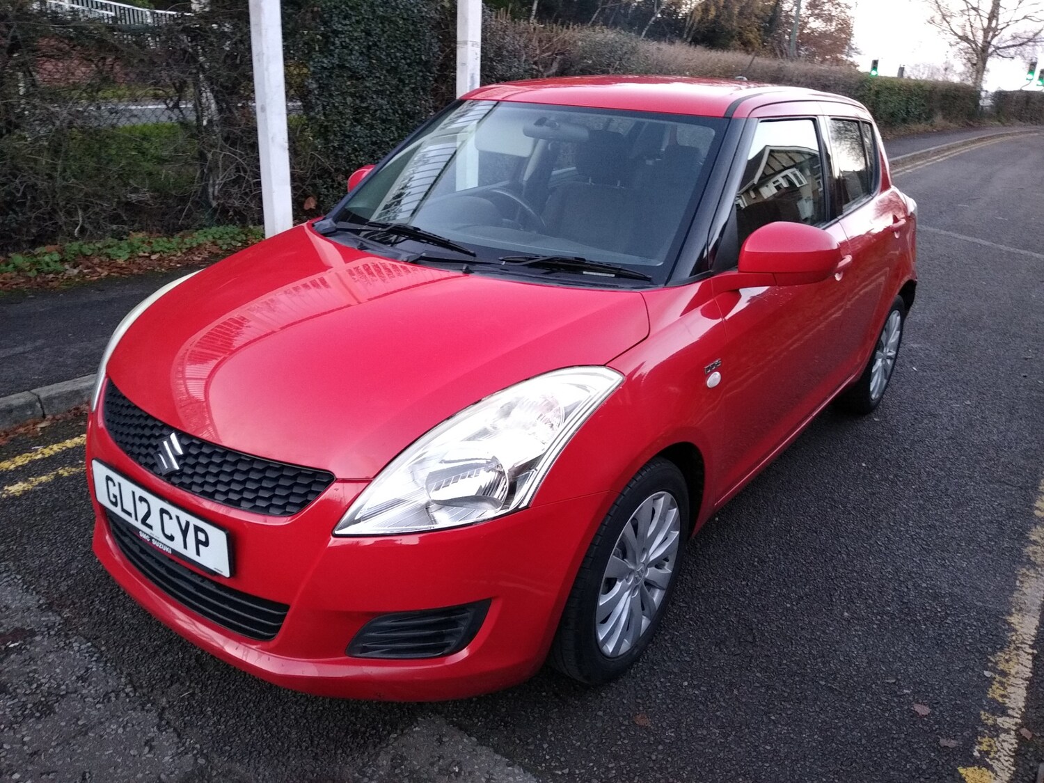 Used Suzuki Swift 2012 for sale - 76817951: Photo 1