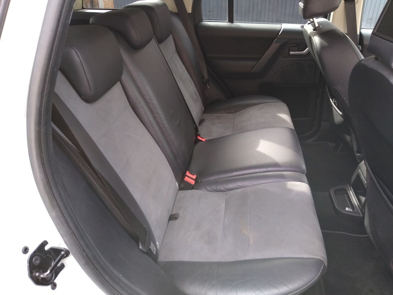 Used Land Rover Freelander 2012 for sale - 76243277: Photo 16