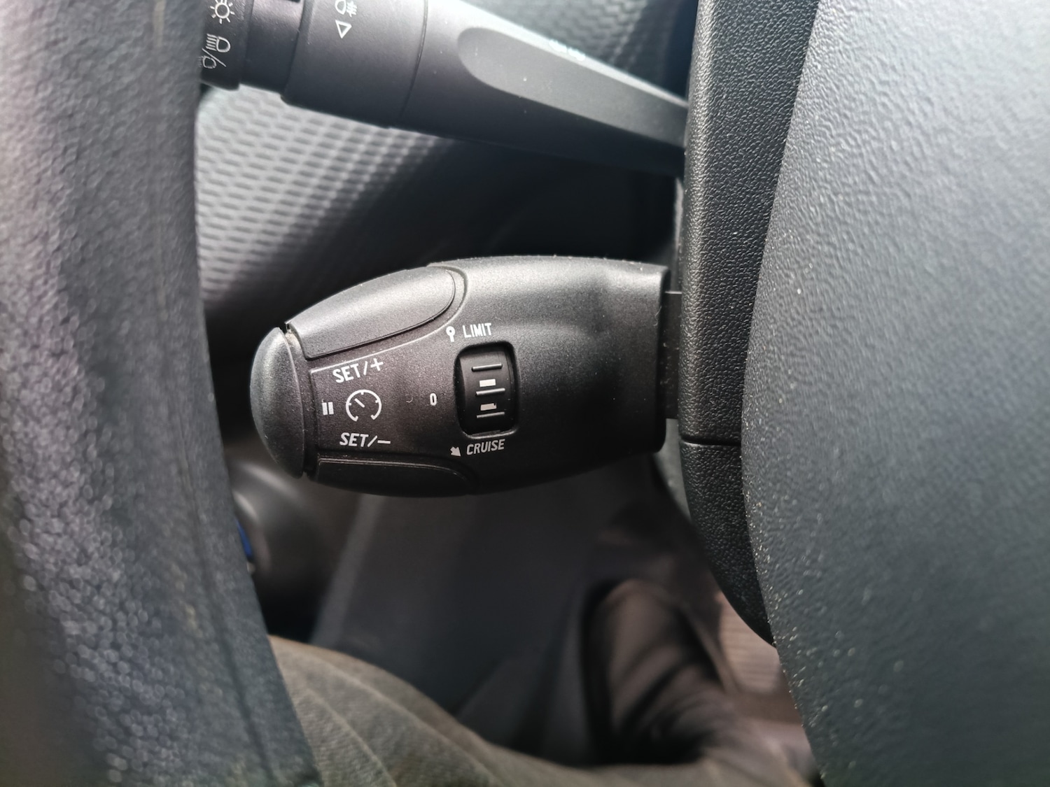 Used Peugeot 208 2015 for sale - 77545357: Photo 21