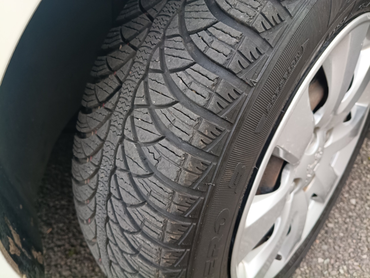 Used Peugeot 208 2015 for sale - 77545357: Photo 32