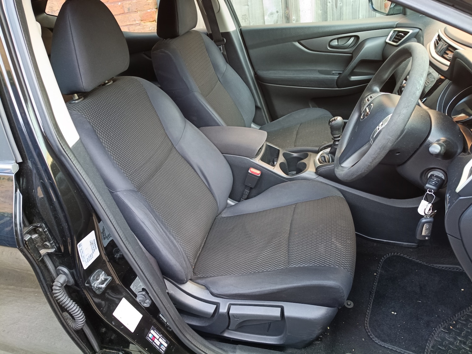 Used Nissan Qashqai 2014 for sale - 77714967: Photo 30