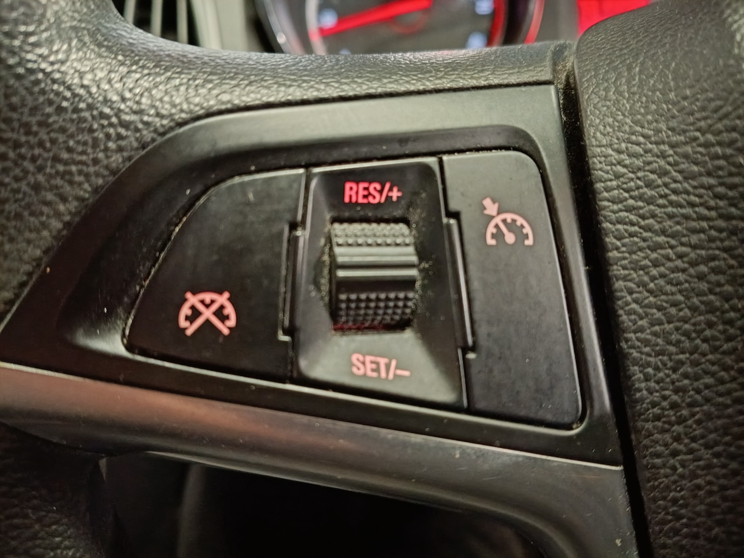 Used Vauxhall Astra 2012 for sale - 77392715: Photo 19