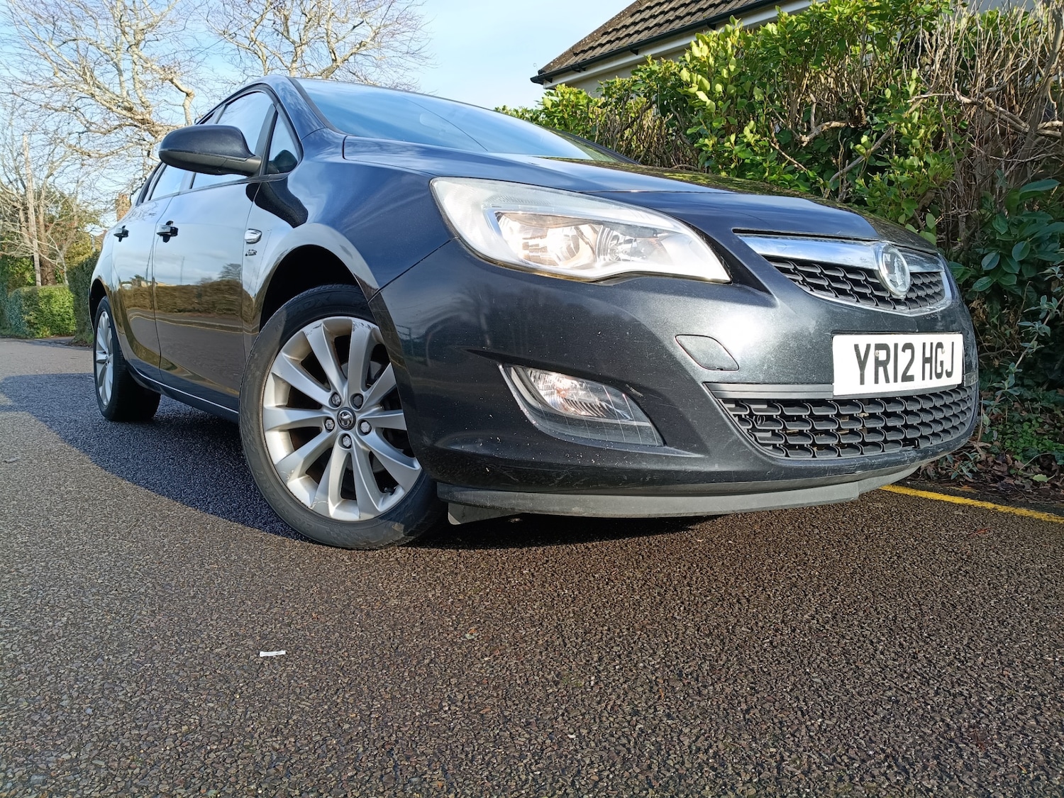 Used Vauxhall Astra 2012 for sale - 77392715: Photo 2