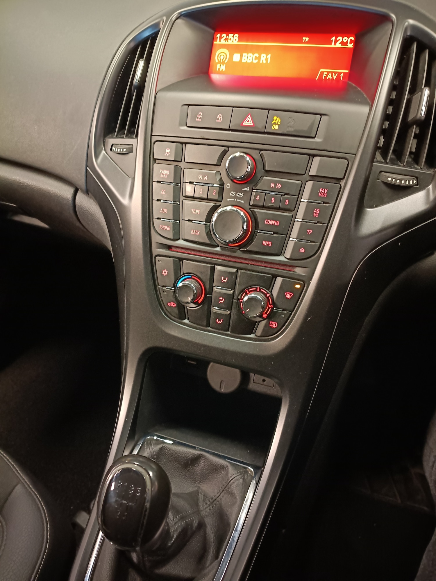 Used Vauxhall Astra 2012 for sale - 77392715: Photo 21