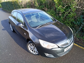 Used Vauxhall Astra 2012 for sale - 77392715: Photo