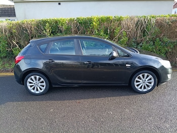 Used Vauxhall Astra 2012 for sale - 77392715: Photo