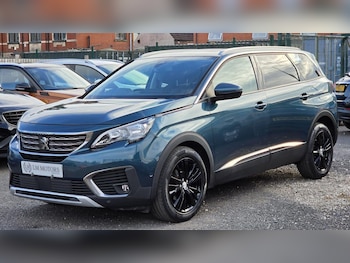 Used Peugeot 5008 2017 for sale - 79111534: Photo