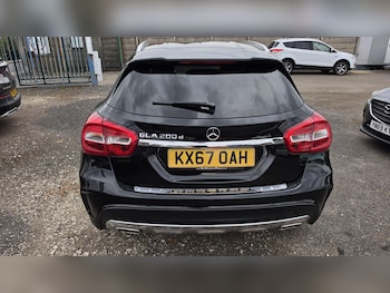Used Mercedes-Benz GLA 2017 for sale - 79551964: Photo