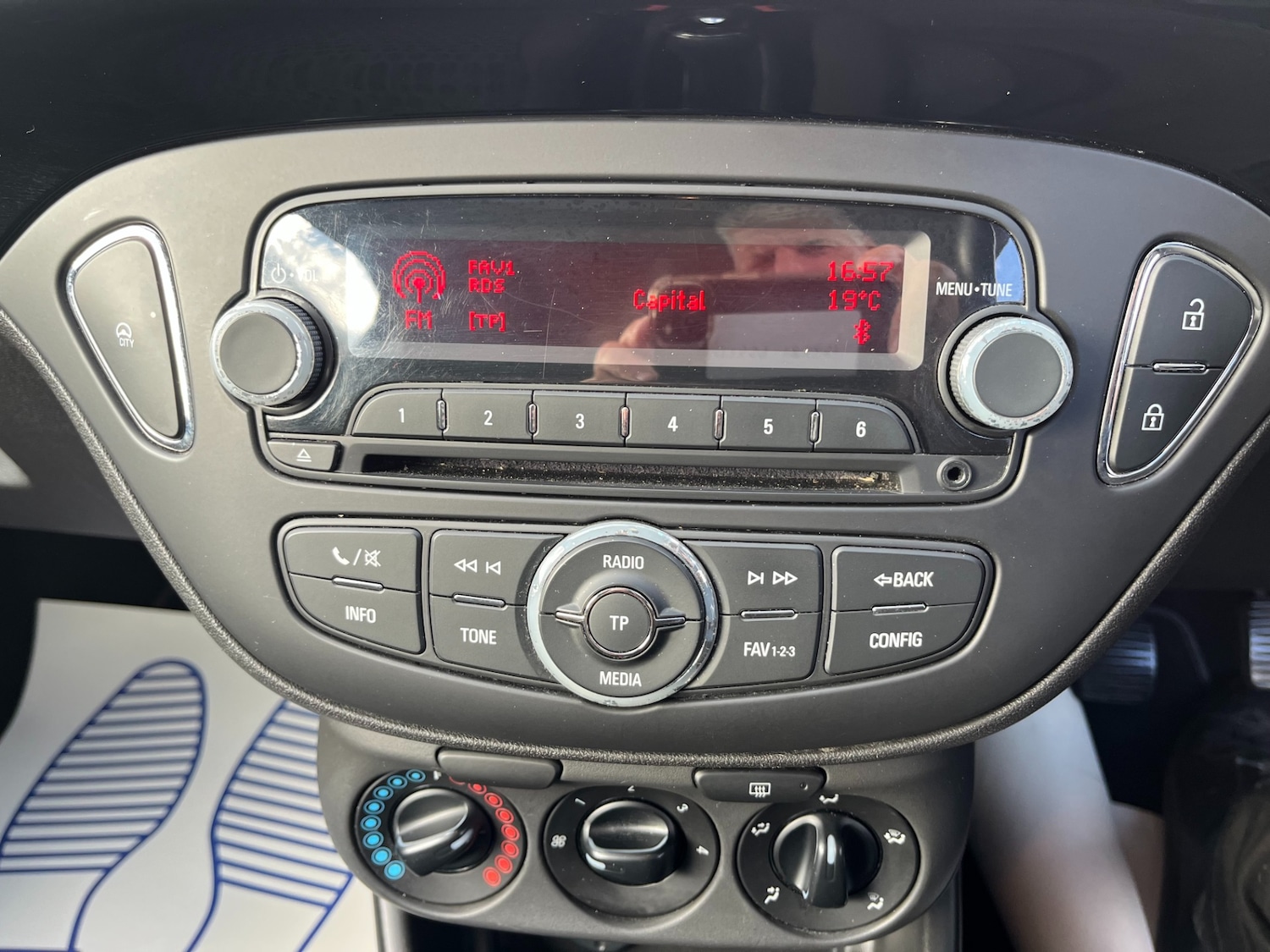 Vehicle 19
