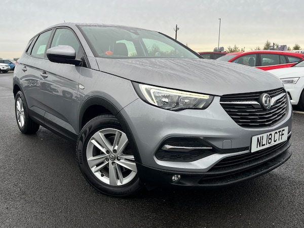 Used Vauxhall Grandland X 2018 for sale - 76157118: Photo 2