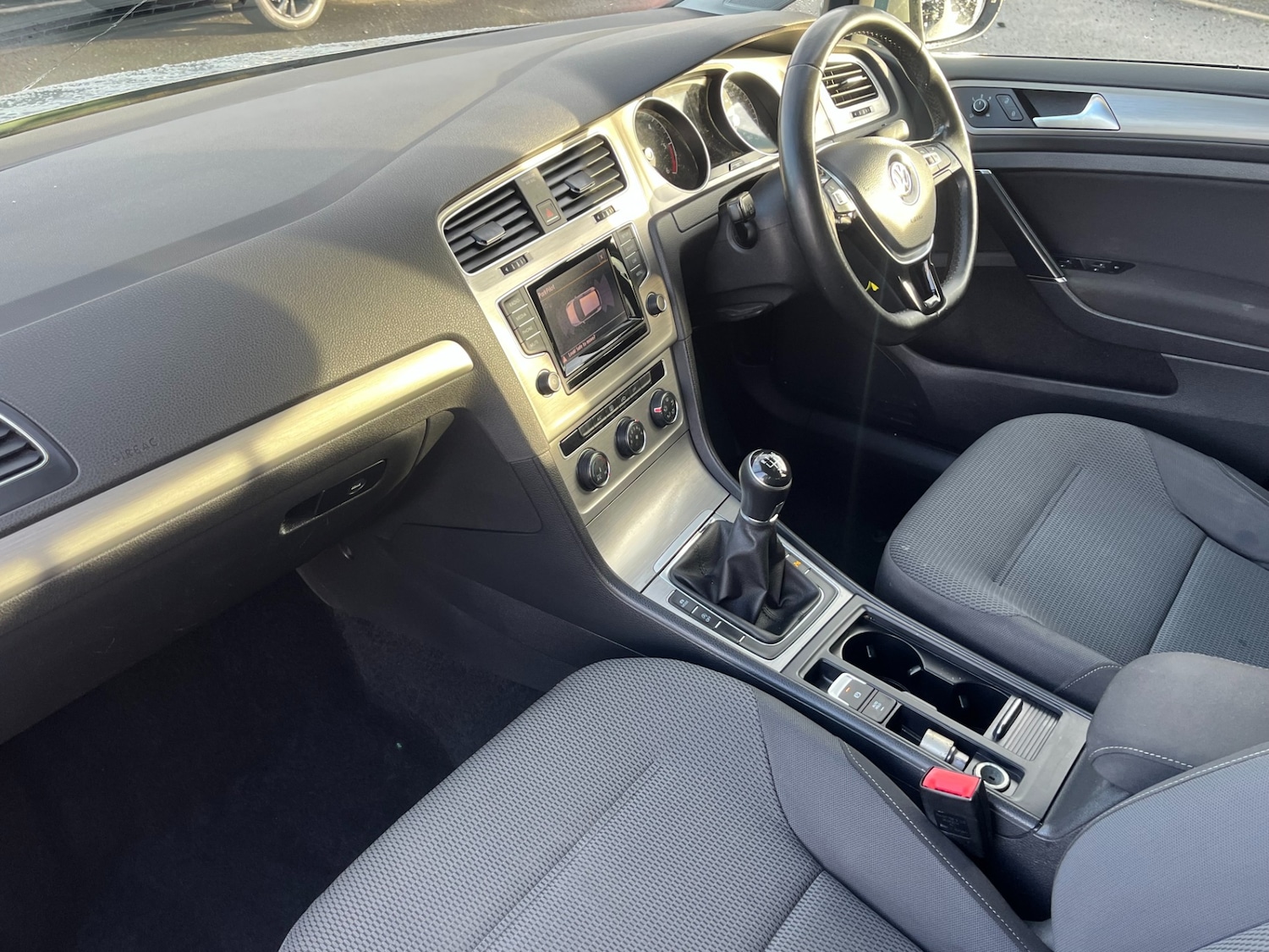 Used Volkswagen Golf 2014 for sale - 76957901: Photo 13