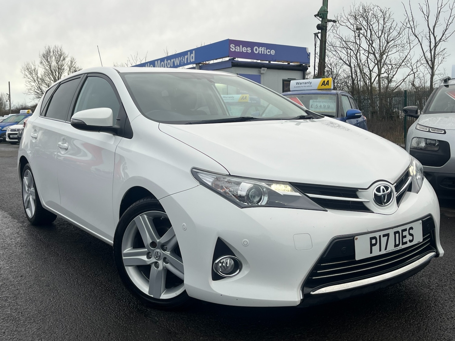 Used Toyota Auris 2014 for sale - 76918939: Photo 3