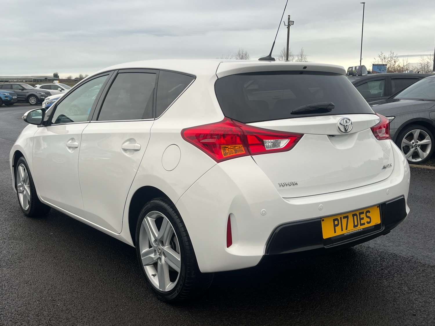 Used Toyota Auris 2014 for sale - 76918939: Photo 9