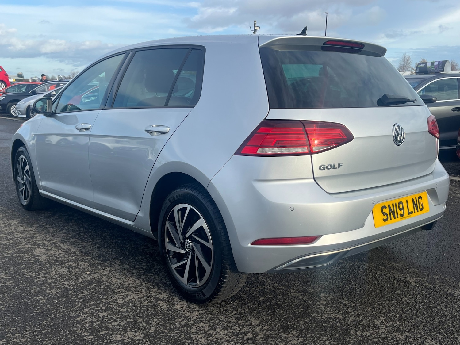 Used Volkswagen Golf 2019 for sale - 76554517: Photo 5