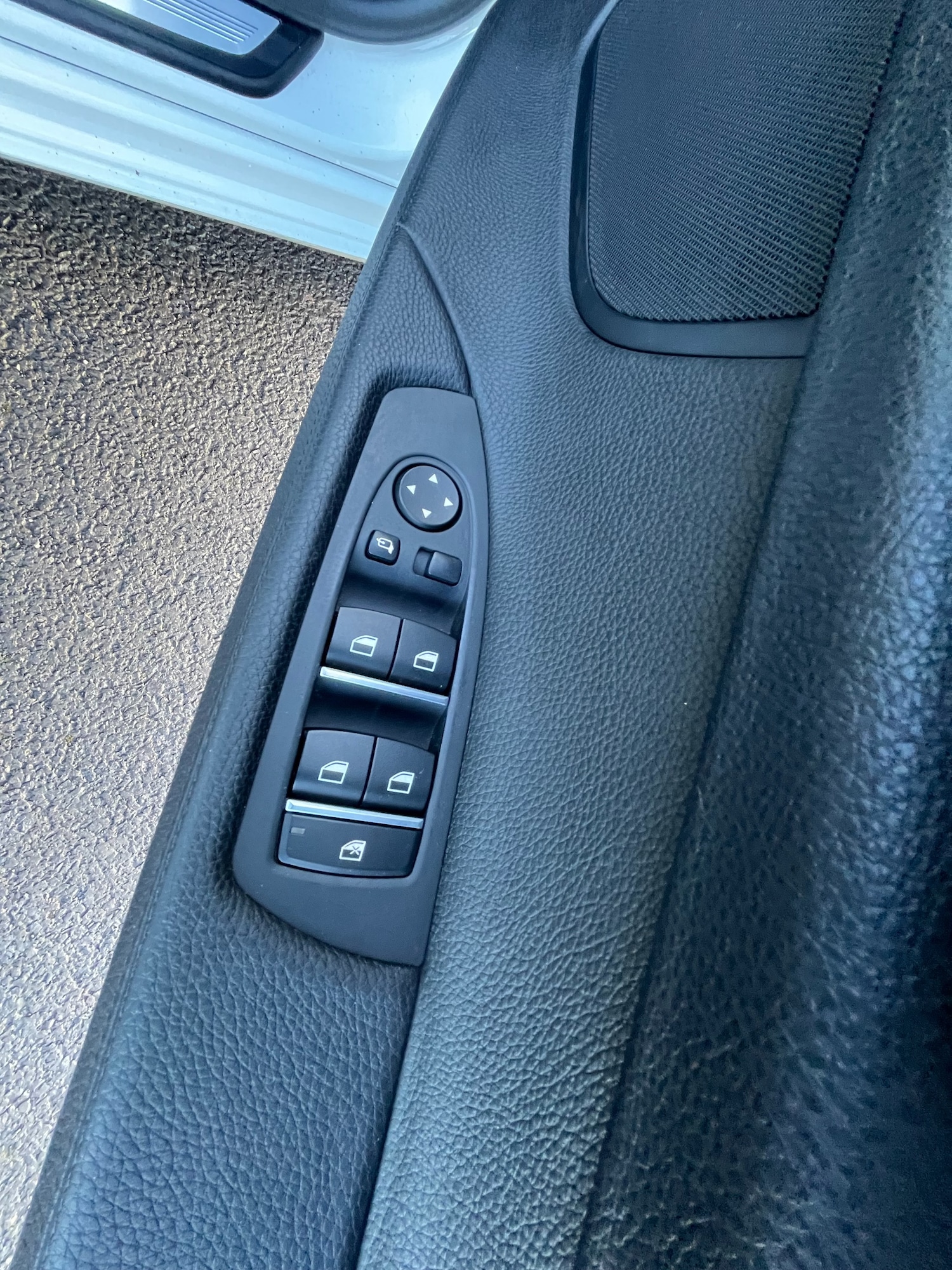 Used BMW 7 Series 2011 for sale - 77208580: Photo 21