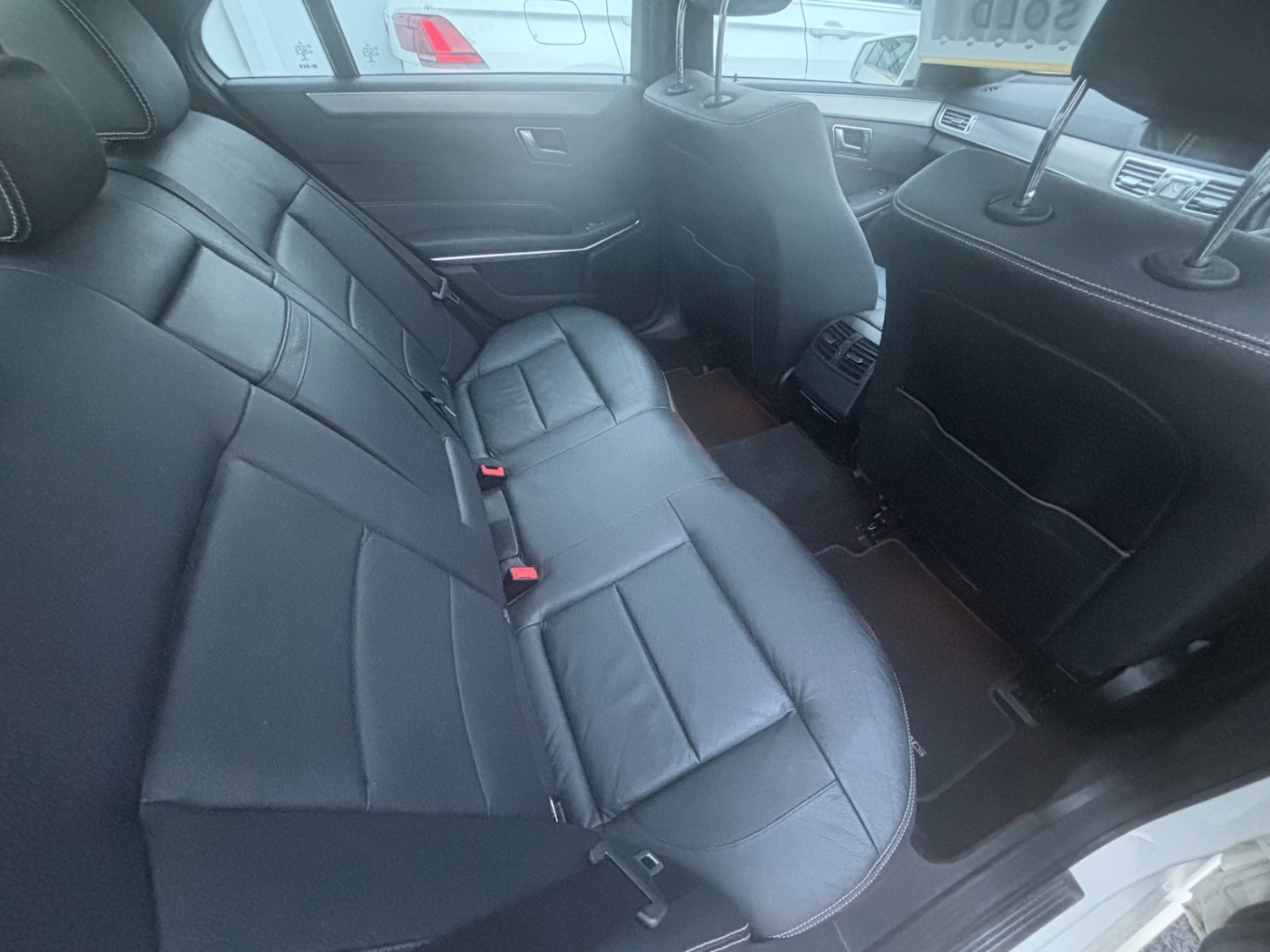 Used Mercedes-Benz E Class 2014 for sale - 77377715: Photo 15