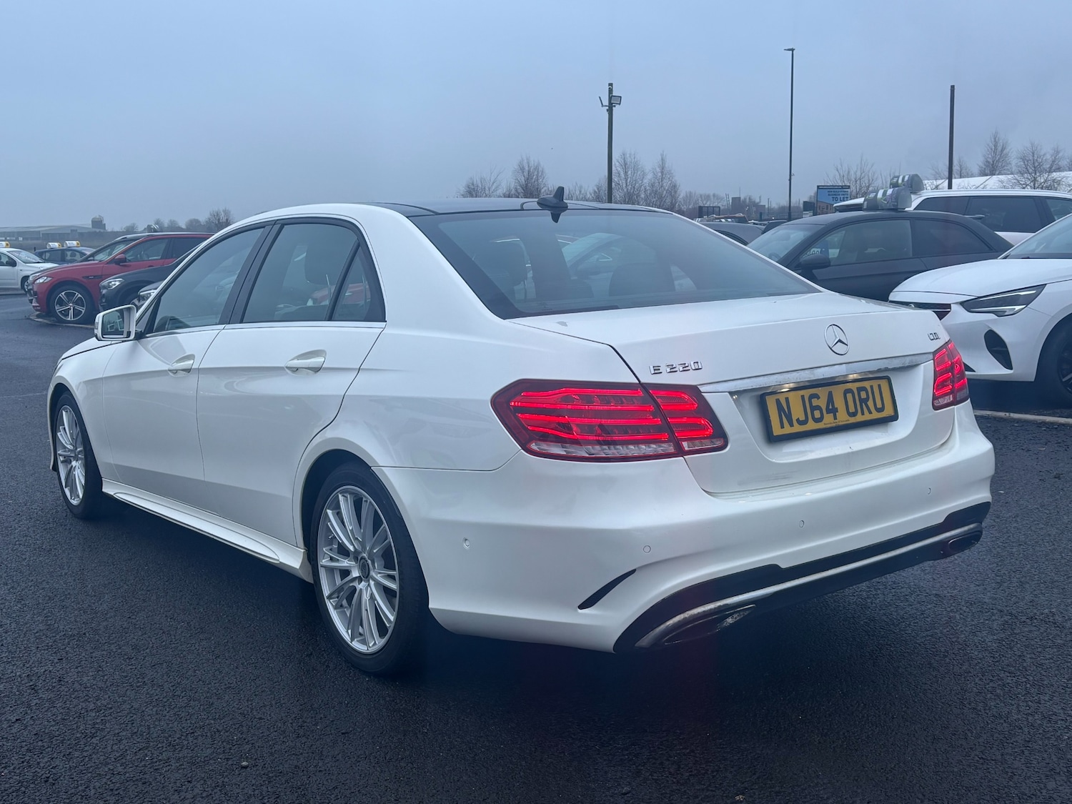 Used Mercedes-Benz E Class 2014 for sale - 77377715: Photo 7