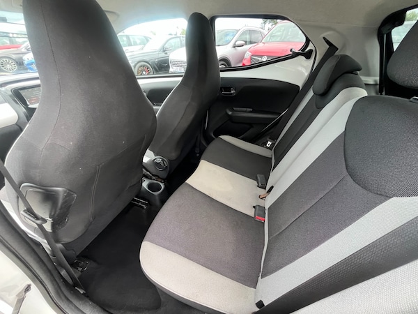 Used Toyota AYGO 2017 for sale - 75594575: Photo 16