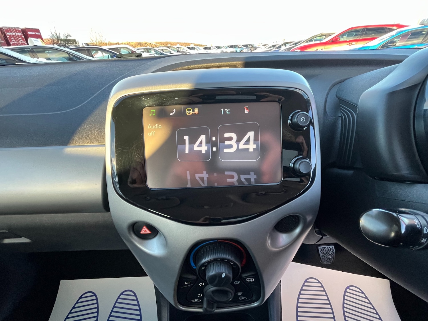 Used Peugeot 108 2017 for sale - 77104716: Photo 15