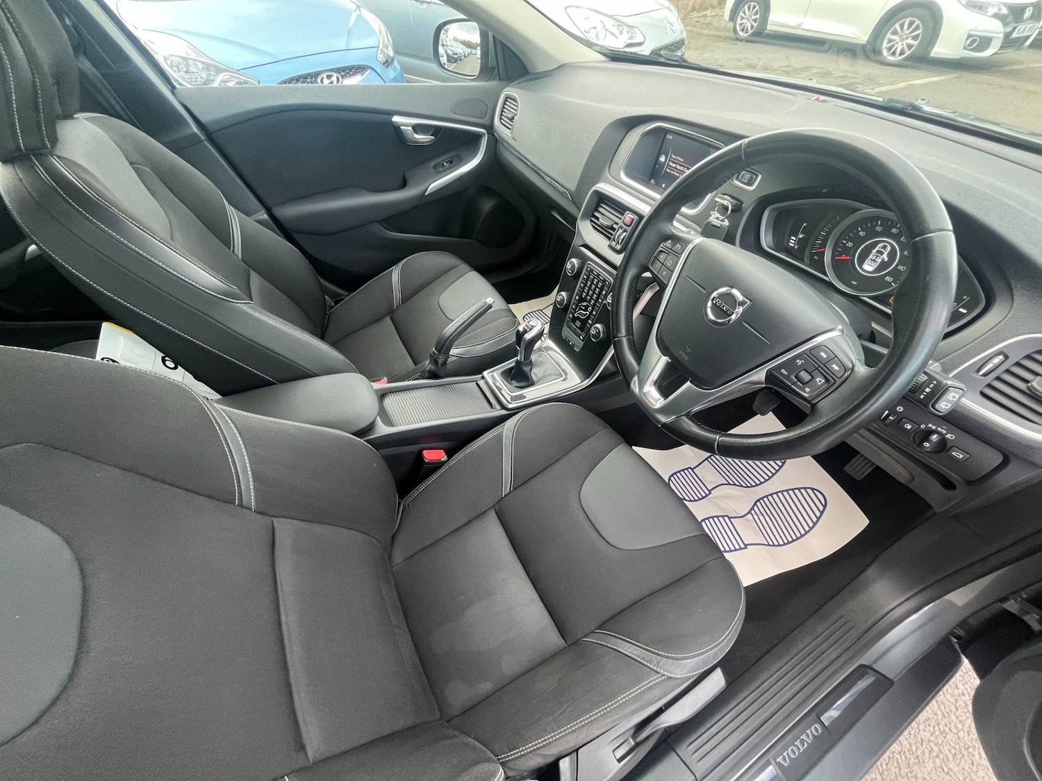 Used Volvo V40 2018 for sale - 77818661: Photo 15