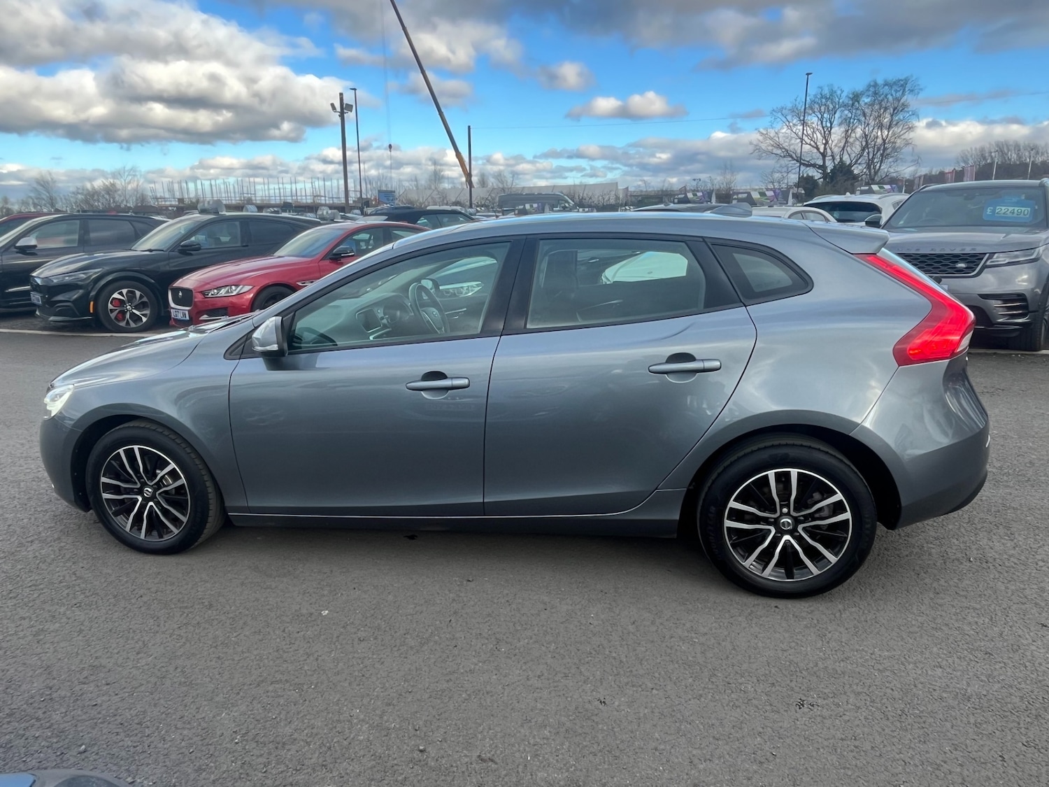 Used Volvo V40 2018 for sale - 77818661: Photo 6