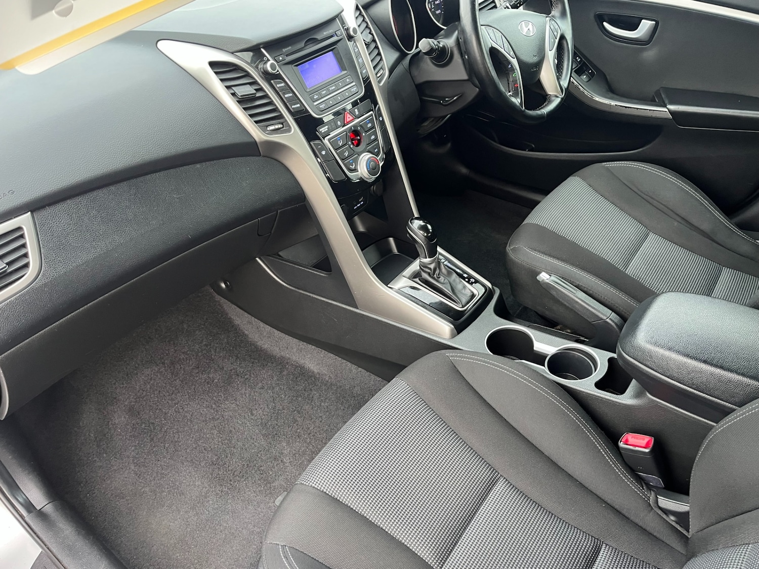 Used Hyundai i30 2013 for sale - 77603287: Photo 14