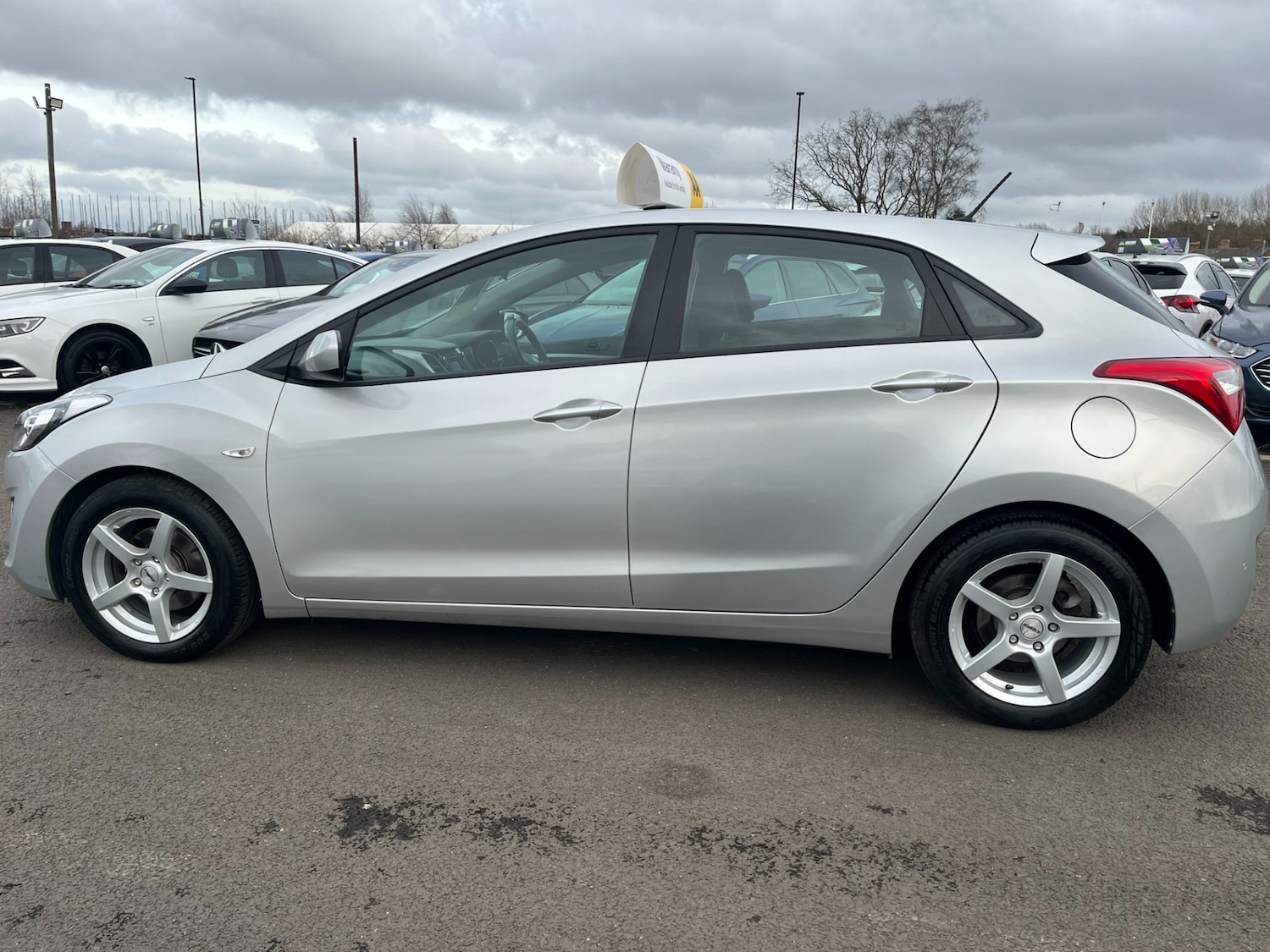 Used Hyundai i30 2013 for sale - 77603287: Photo 5