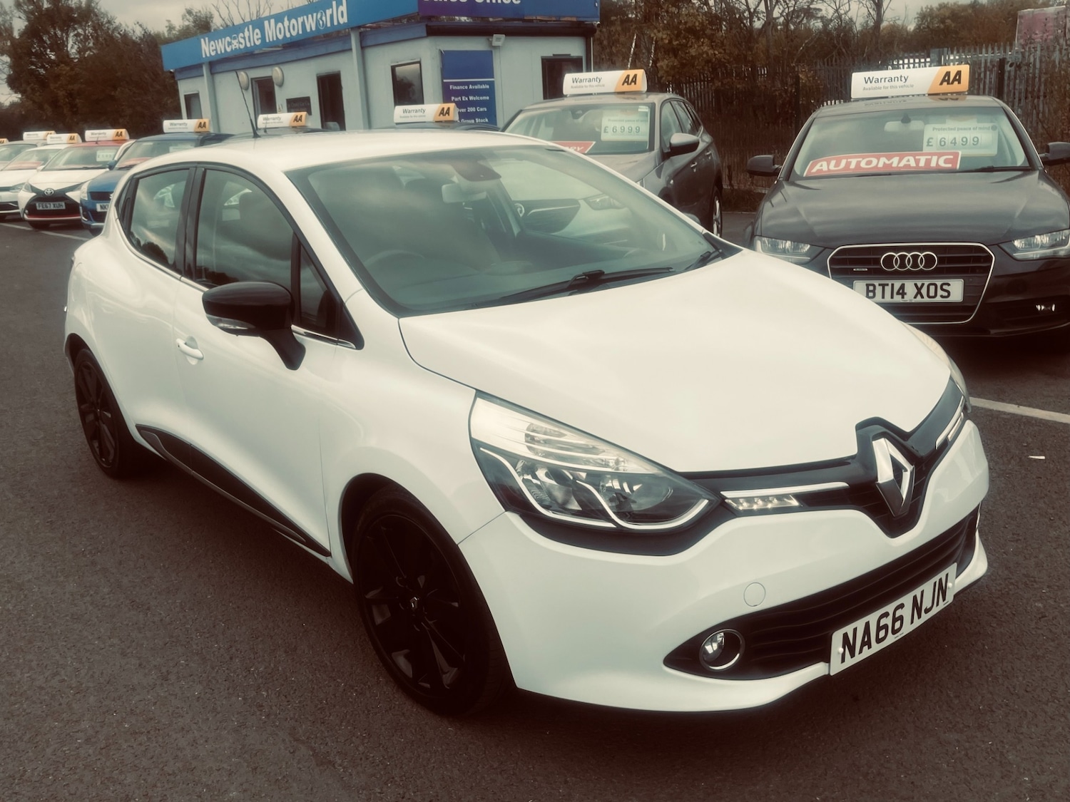Used Renault Clio 2016 for sale - 76276897: Photo 20