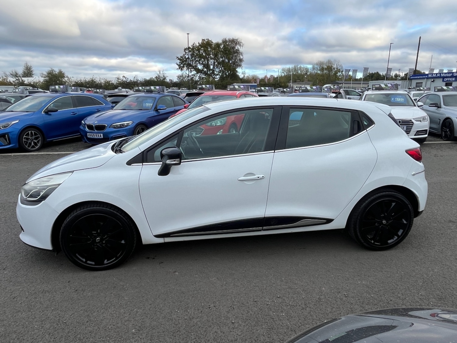 Used Renault Clio 2016 for sale - 76276897: Photo 5