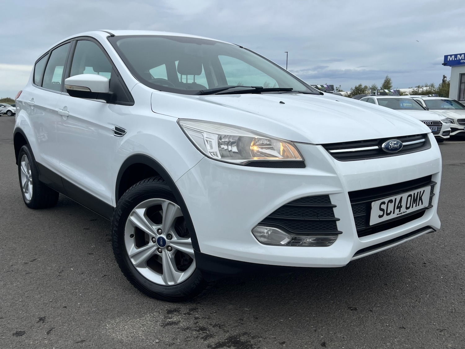 Used Ford Kuga 2014 for sale - 76170496: Photo 1