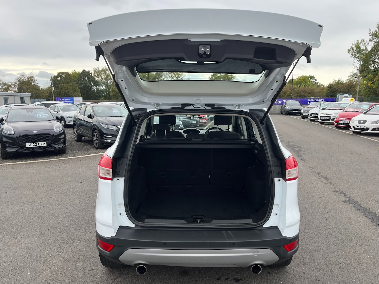 Used Ford Kuga 2014 for sale - 76170496: Photo 8