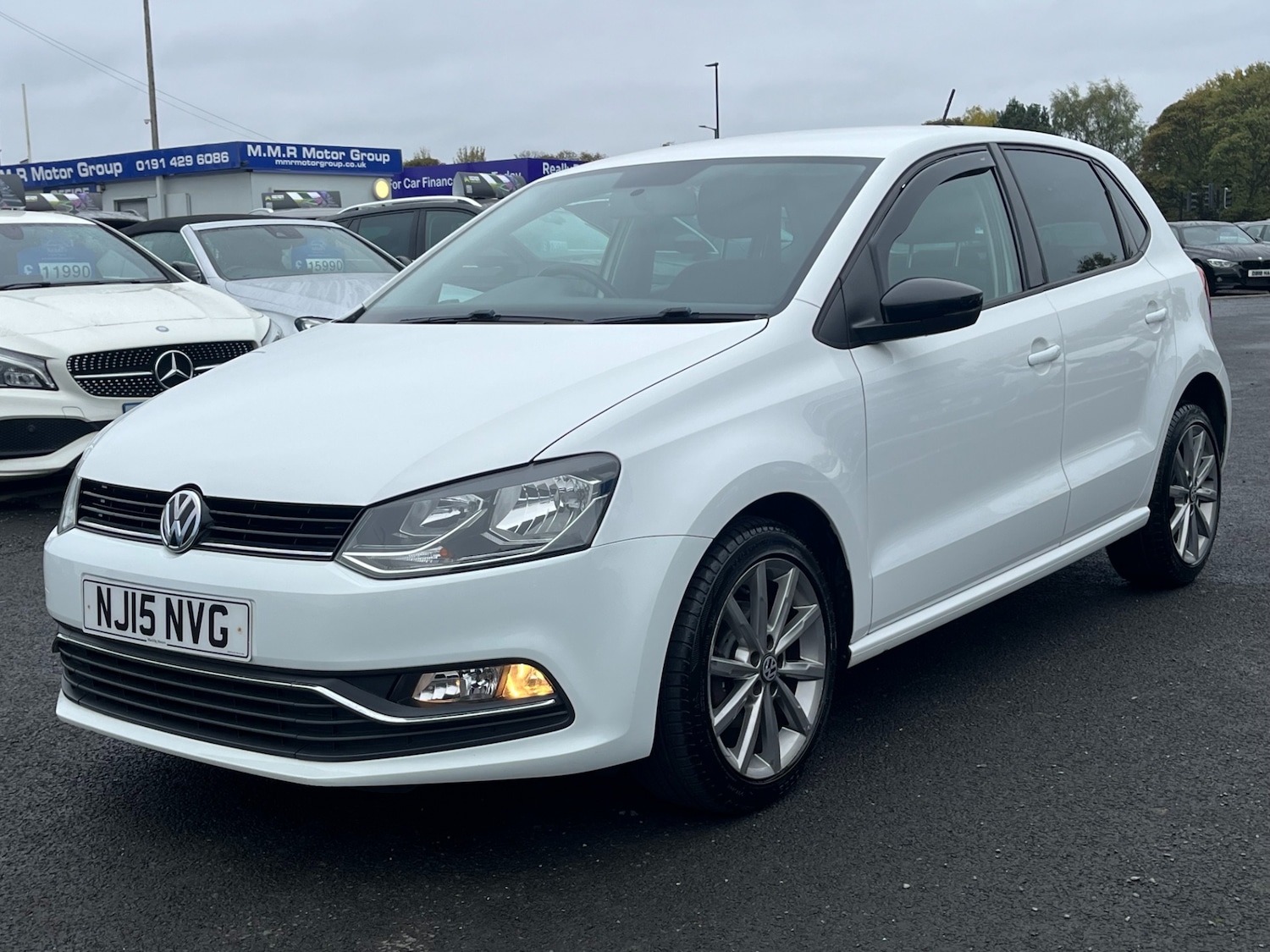 Used Volkswagen Polo 2015 for sale - 76263132: Photo 1