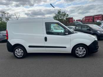Used Vauxhall Combo 2017 for sale - 74832259: Photo