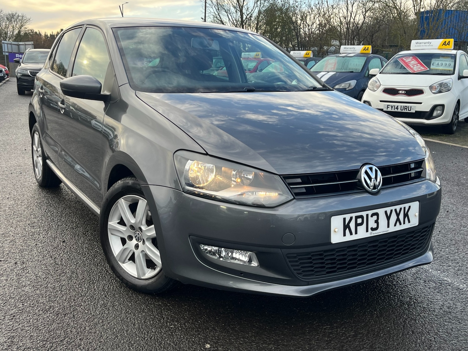 Used Volkswagen Polo 2013 for sale - 76957872: Photo 1