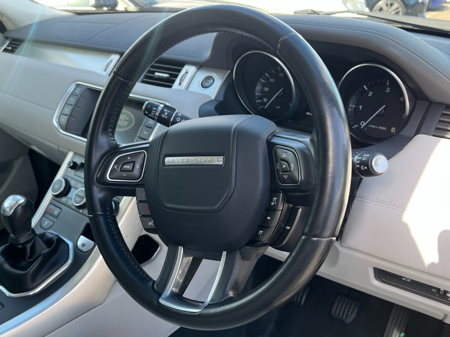 Used Land Rover Range Rover Evoque 2015 for sale - 76077238: Photo 12