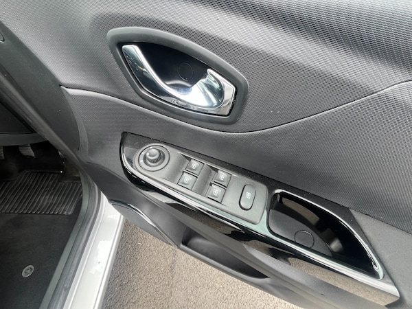 Used Renault Captur 2014 for sale - 74832043: Photo 18