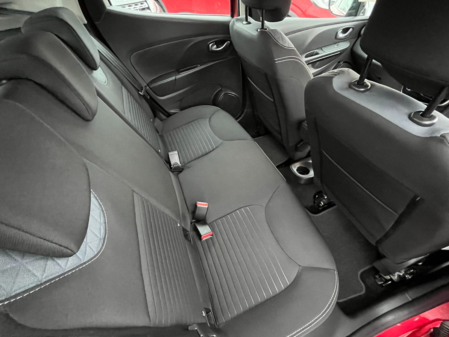 Used Renault Clio 2015 for sale - 77170546: Photo 18