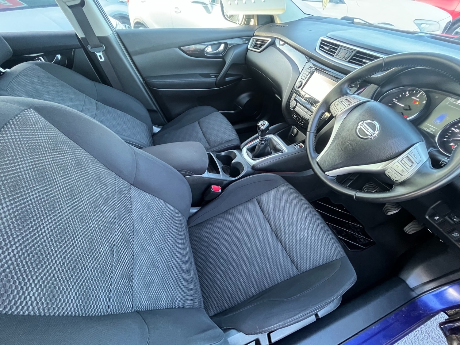 Used Nissan Qashqai 2015 for sale - 77223357: Photo 12