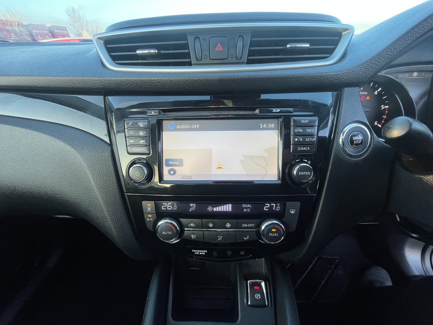 Used Nissan Qashqai 2015 for sale - 77223357: Photo 15